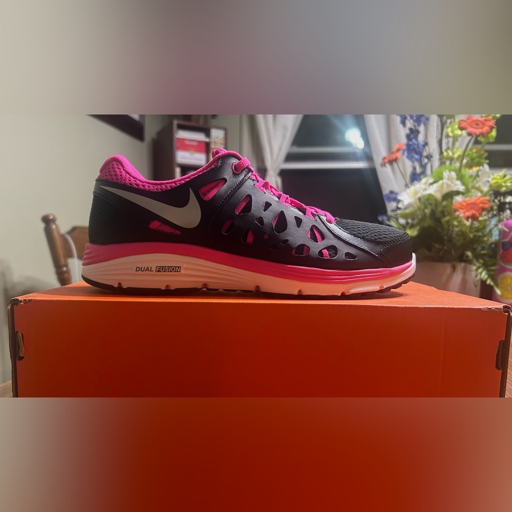Shoes (Women’s)
